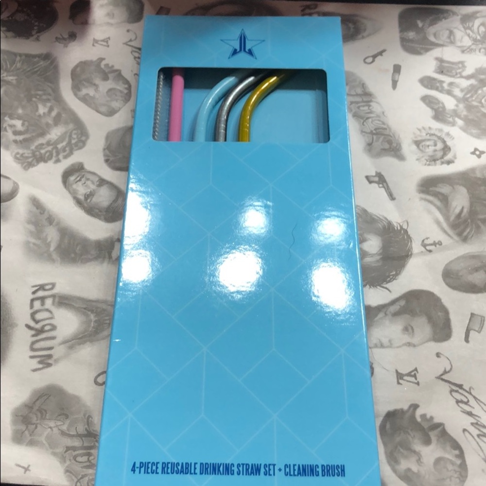 Jeffree Star Straw Set